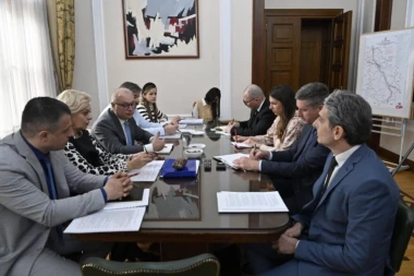 Američke privredne komore u Srbiji na razgovoru sa ministrom Vesićem: Podrška izmeni Zakona o planiranju i izgradnji