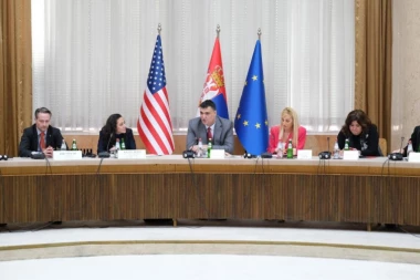 MINISTAR BASTA ODRŽAO SASTANAK SA ACEBA O NOVIM INVESTICIJAMA SAD U SRBIJI!