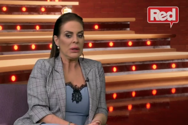 ZVEZDAN ZASTRAŠUJE ANU, ZATVARA JOJ USTA! Milena Kačavenda BRUTALNO UDARILA na Slavnića, pa otkrila šta bi mu uradila da je po njoj bacio pečenje!