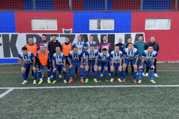 UTAKMICA ZA FUDBALSKE SLADOKUSCE: Tim iz Ašanje je stizao zaostatak, ali je Bežanija brzom reakcijom opet vraćala prednost na svoju stranu!