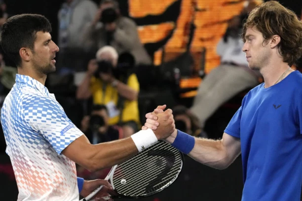 KATASTROFA: Potpuni PONOR - favorit u Dubai stiže u TEŠKOM STANJU!