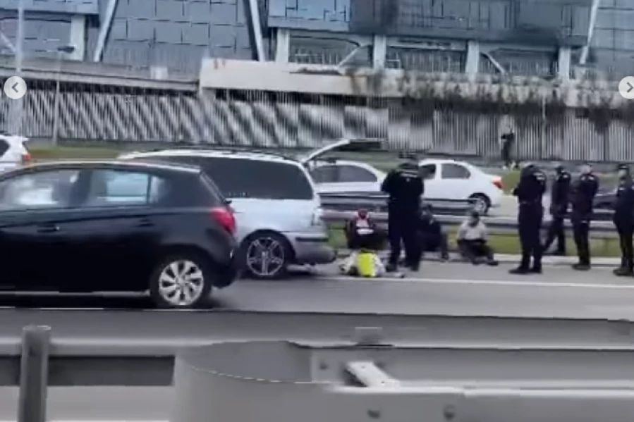 BUGARIN ZAVRŠIO U "PADINJAKU"! Za demoliranje autobusa kod "Arene" odmah dobio 60 DANA ZATVORA!
