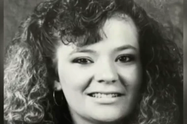 ANĐELA JE POZVALA SVOG DEČKA IZ GOVORNICE I ODJEDNOM SE ČUO NJEN VRISAK! Neko ju je odvezeo u zelenom fordu i već 32 godine od nje nema ni traga ni glasa! (VIDEO/FOTO)