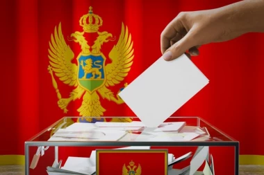 DO 19 ČASOVA GLASALO 50,3 ODSTO GLASAČA: Izlaznost građana na izborima u Crnoj Gori neuobičajeno mala