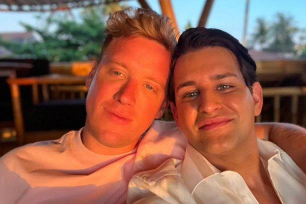 NAJPOZNATIJI BRAČNI PAR ČEKA BLIZANCE: Rijaliti zvezdi se nakon prvog gubitka sve SRUŠILO, a sada očekuju duplu sreću - Javno se zahvalili samo jednoj osobi!