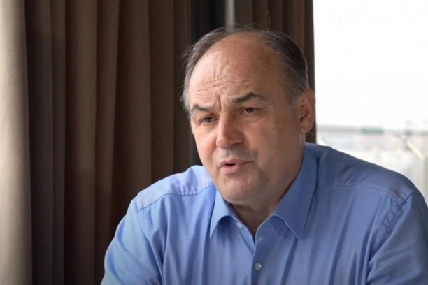 KURTI PORAŽEN, SPORAZUM U OHRIDU JE GUBITAK ZA KOSOVO: Oglasio se Enver Hodžaj