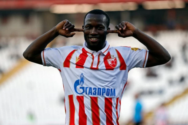 BUKARI OTVORIO DUŠU: Delije ginu za nas, ne želim iz Zvezde!