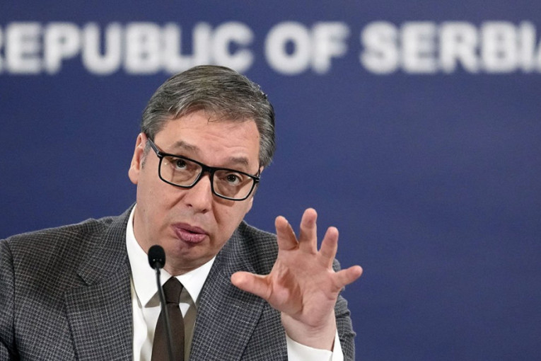 VUČIĆ OSNIVA NARODNI POKRET ZA DRŽAVU! Bitna odluka u Predsedništvu!
