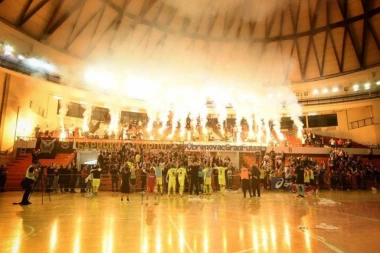 HUMANITARNI SPEKTAKL U OBRENOVCU! Bitka za titulu i Nikolinu pobedu!