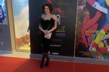 PREPUSTILA SE STRASTIMA! Marina Ćosić snimila eksplicitne scene, pa mami priznala: PROPAŠĆU U ZEMLJU! (VIDEO)