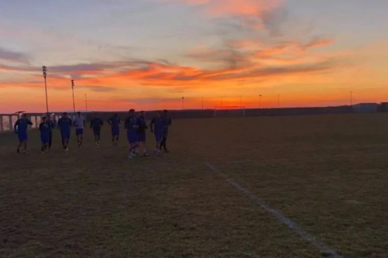 ZAPOČETA JE REKONSTRUKCIJA IGRAČKOG KADRA: Čisti papiri su uručeni petorici igrača!