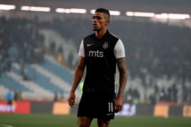PARTIZAN OSTAJE BEZ NAJBOLJEG IGRAČA! Prodat Rikardo Gomeš!