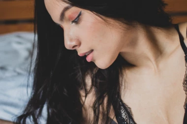 KADA ČUJETE GDE JE OVA DEVOJKA ZAGLAVILA IGRAČKU ZA INTIMNE ODNOSE ŠOKIRAĆETE SE: Da li je ovo moguće? Lekari se umalo nisu onesvestili!