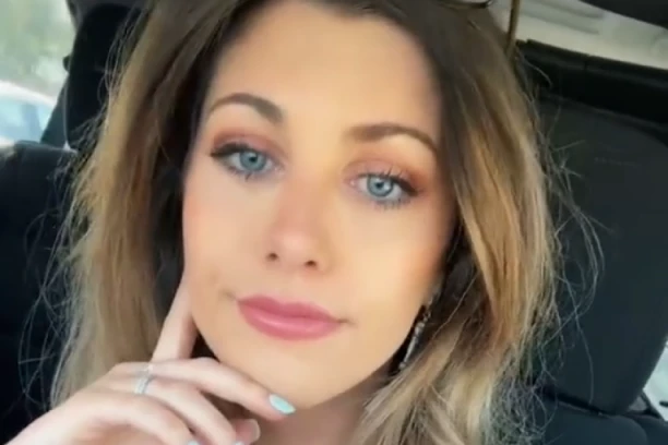 ŽENA PODELILA VIDEO ŠTA JOJ SE DESILO U TRUDNOĆI: Svi gledaju u njenu nogu i ne veruju - Ljudi u šoku, kao "testo"! (FOTO)