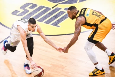 NANELI UĆUTKAO SPLIT! Partizan preživeo DRAMU na "Gripama"!