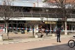 LEŽI U KRVI JEDNA ŽENA!Očevidac jezivog ubistva u Pirotu: Ušla je da bira voće, čujem odjednom strašan pucanj