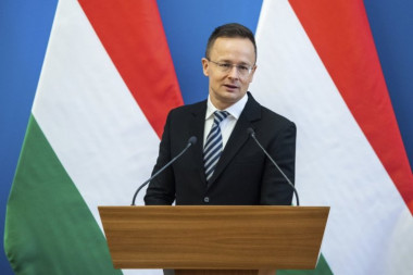 OGLASIO SE SIJARTO: Srbija spremna da pojača tranzit ruskog gasa ka Mađarskoj