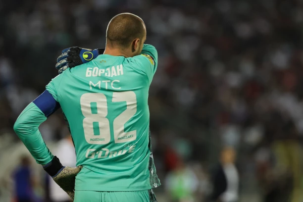 ODE! Borjan spakovao kofere!