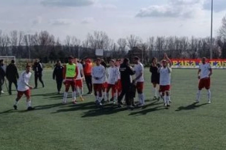 KRIZA REZULTATA ZAHVATILA I PARTIZANOVE BEBE: "Raba" u poslednjim trenucima meča stigla do druge prvenstvene pobede! (FOTO GALERIJA, VIDEO)