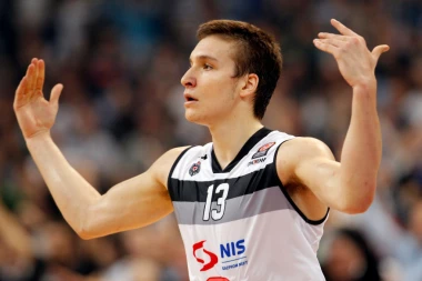 BOGDANOVIĆ SE VRAĆA U PARTIZAN? Bogdan DAO REČ - nada grobara TINJA!