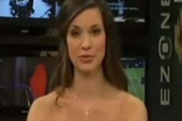 VODITELJKA RTS SE RAZGOLITILA: Dragana Kosjerina izbacila provokativnu fotku, ova koleginica je odmah reagovala (FOTO)