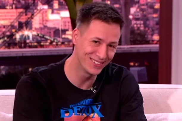 VELIKA MISTERIJA GAZDA PAJE OTKRIVENA: Reper prvi put progovorio o majci, ona je kriva za njegov izgled!