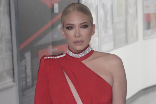 Milica Todorović na koncertu Saše Matića u Štark Areni