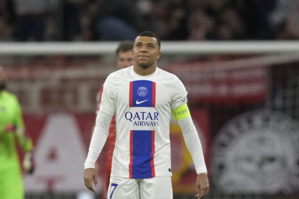 ZEMLJOTRES U KATALONIJI: Kilijan Mbape u Barseloni!