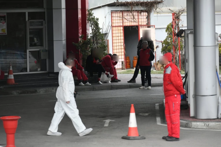 OVDE JE UBIJEN RANKO ESKOBAR: Pio kafu u kafiću kada je likvidiran, TELO JOŠ U LOKALU! (FOTO, VIDEO)