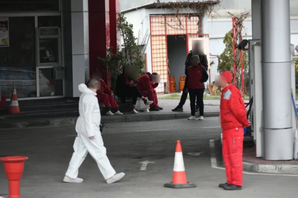 OVDE JE UBIJEN RANKO ESKOBAR: Pio kafu u kafiću kada je likvidiran, TELO JOŠ U LOKALU! (FOTO, VIDEO)