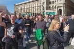 LUDILO U ITALIJI! Grobari OKUPIRALI Milano! Ori se pesma navijača Partizana, sprema se FEŠTA u Mediolanumu! (VIDEO)