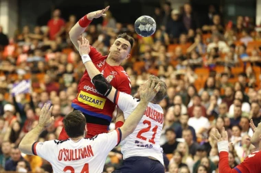 KAKVA POBEDA SRBIJE: "Orlovi" golom u poslednjoj sekundi srušili rukometnu velesilu