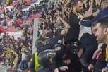 HAOS NA UTAKMICI! Policija BRUTALNO PREBILA navijača! Krvava glava i JAUCI su sve REKLI! (VIDEO)