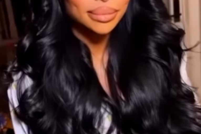 Dok je imala dugu kosu