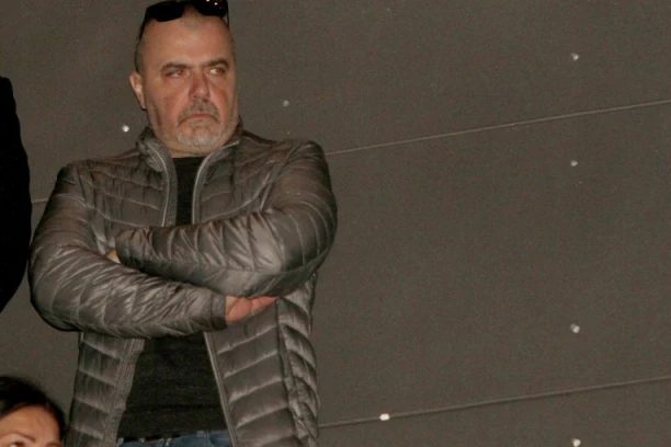 KOJO NEKADA HVALIO DRŽAVU, A SADA... Tvrdio da za glumce ima posla i da se u Srbiji lepo živi, a onda se pojavio na protestima da "štiti umetnike"