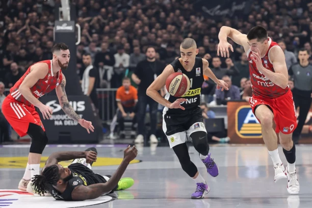 HRVATI UMIRU OD LJUBOMORE! Komšije KUKAJU, pa spominju Partizan i Zvezdu!