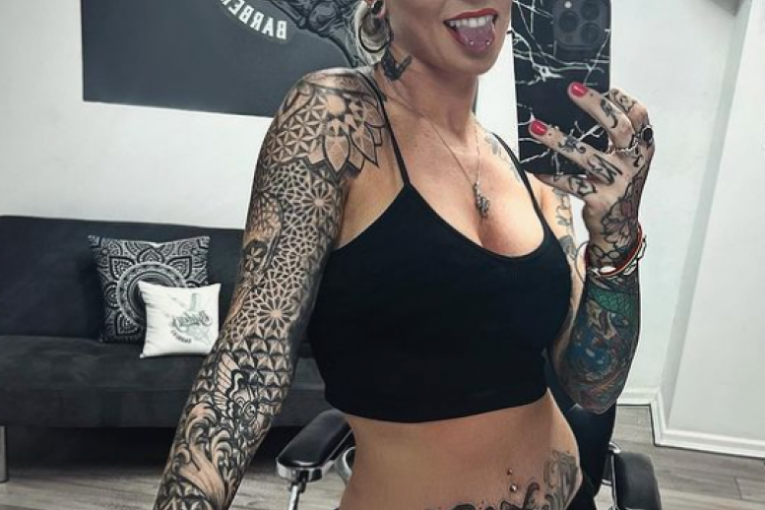 Brajdi se slika u svom salonu