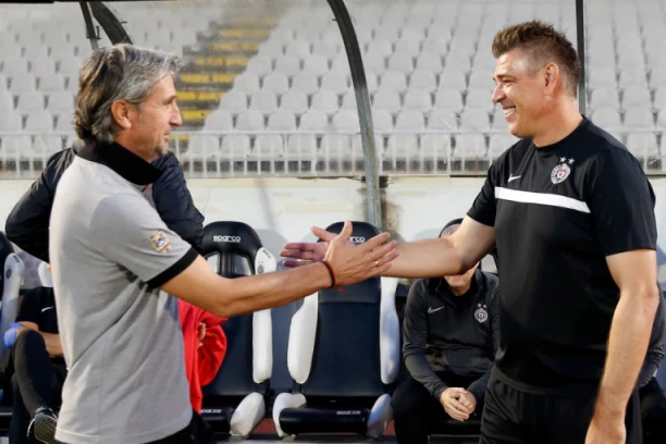 SREMSKOMITROVČANI IMAJU "KECA U RUKAVU": Nekadašnji as Partizana ruši Crvenu zvezdu!