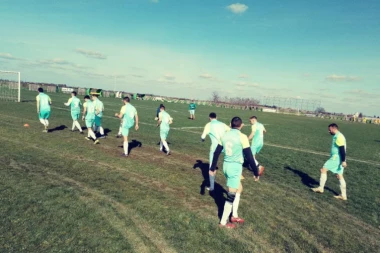 JAKO SADRŽAJAN MEČ U PETLOVAČI: Podela bodova najrealniji rezultat duela dva jako dobra sastava!