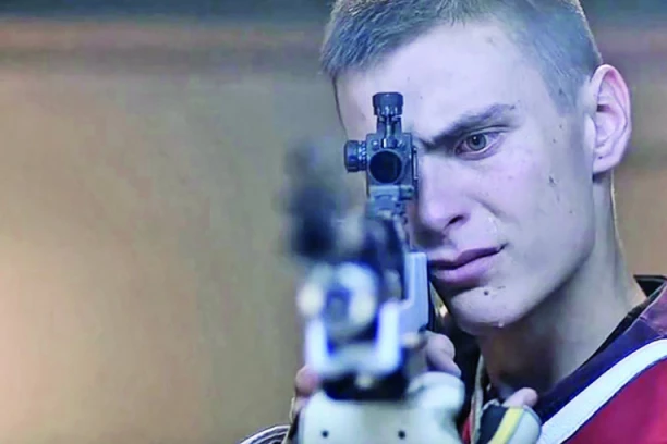 POVRATAK "APSOLUTNIH STO": Kultni film Srdana Golubovića postaje TV serija!