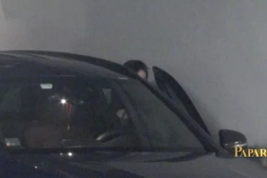 UHVAĆENA NA DELU: Evo kako se ponaša Ana Sević van kamera!