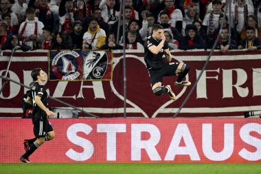 VLAHOVIĆ ODVEO JUVENTUS U ČETVRTFINALE LE: Junajted izbacio Betis, pirova pobeda Fenera, Šahtjor primio 7 komada (VIDEO)