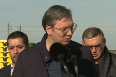 ZAKAZANA SEDNICA SLUŽBI ZA BEZBEDNOST! Vučić: Ode svet, samo da mi ne odemo za njim!