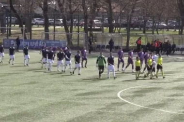 VRELO JE BILO NA BEOGRADSKOM MORU: Jedan gol, dva crvena kartona i tri boda koje odnose gosti sa Starog Sajmišta! (VIDEO)