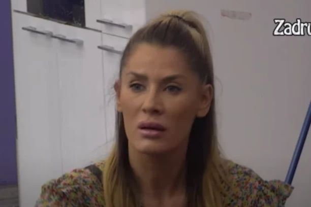 ŠOK IZDANJA ANE ČURČIĆ! Pogledajte kako je Zvezdanova bivša izgledala pre "Zadruge" i svih OPERACIJA, totalna promena! (FOTO)