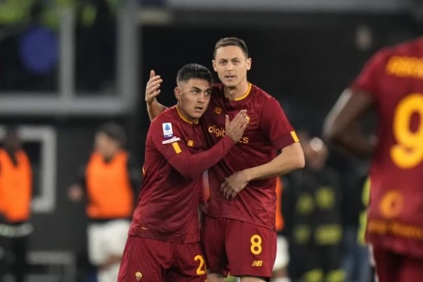 UZMI ILI OSTAVI! Stigla BOGATA ponuda za jednog od najboljih igrača Rome!