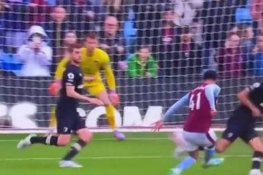 SKANDAL U PREMIJER LIGI! Čemu služi VIDEO TEHNOLOGIJA? VAR je UMRO! Navijači BESNE na društvenim mrežama! (VIDEO)