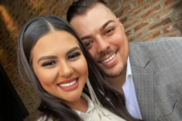 ODMAH SAM JOJ REKAO DA JE ŽENA MOG ŽIVOTA: Sloba Vasić otkrio detalje sudbonosnog susreta sa suprugom! (FOTO)