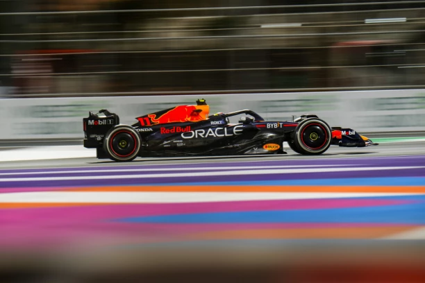 OSEĆAM SE PRIVILEGOVANO! Perez bio odbačen, a sad se nekoliko timova bori da ga dobije!