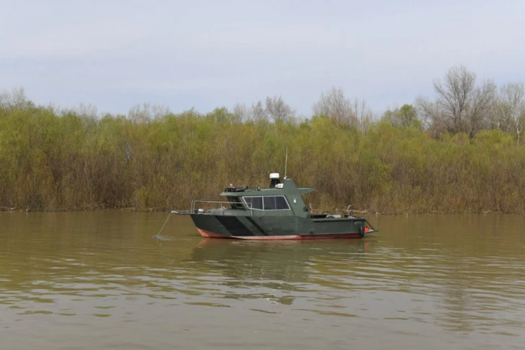 DETALJI DRAME KOD ZASAVICE: Izvučeno telo iz Save, Hitna pomoć konstatovala smrt!